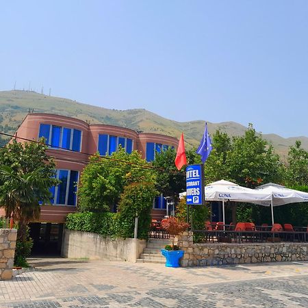 Hotel Restaurant Univers Shkodra Exterior foto